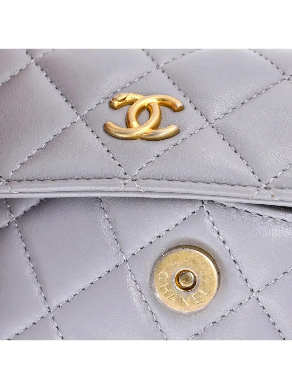 CHANEL elevate your